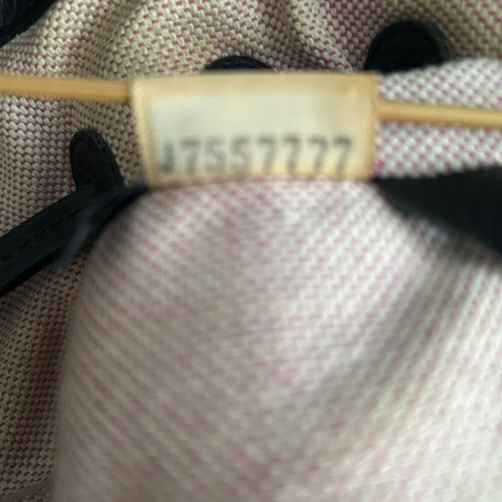 Dooney & Bourke Pebbled Leather Drawstring Tote Satchel Black Contrast Stitch - Picture 9 of 15